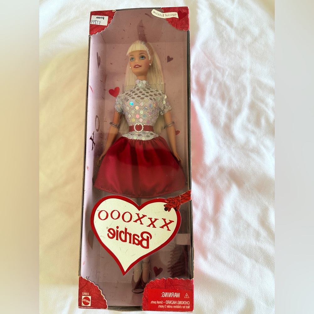 1999 Mattel, Inc. XXXOOO Barbie Special Edition